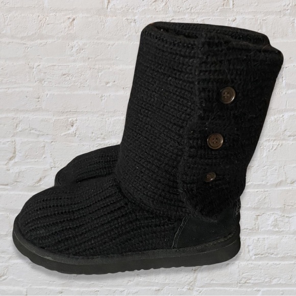 UGG Shoes - Ugg Australia Classic Cardy Boots